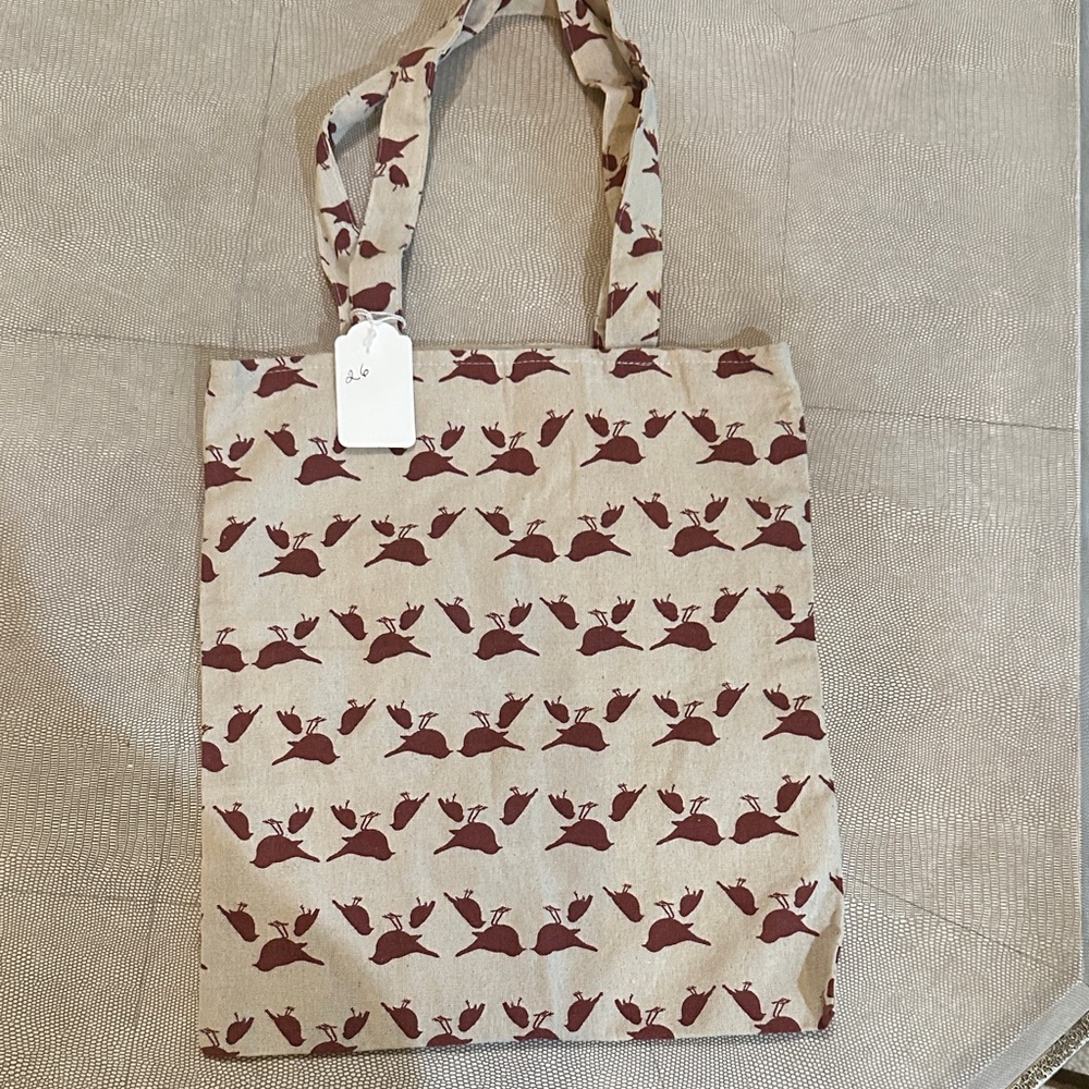 Stylish Snail Print Tote Bag